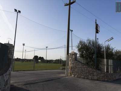 Ci congediamo da Gianni per dirigerci verso l'ultima tappa del viaggio: il centro Ines, che si trova nei pressi del �cimitero inglese�, sulla strada che porta da Carbonara a Triggiano